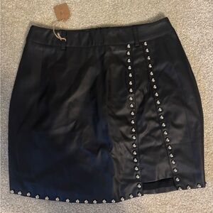 New Black Studded Faux Leather Mini Skirt sz Small